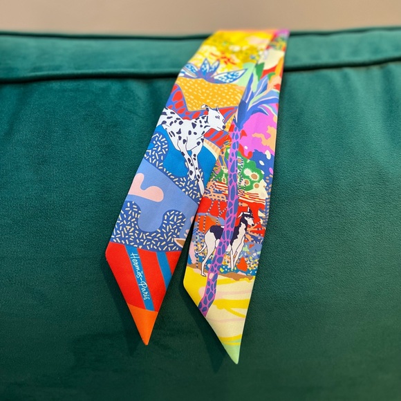 NWOT Hermès En Liberté ! Twilly in Jaune Vif / Bleu / Rouge - Picture 11 of 16